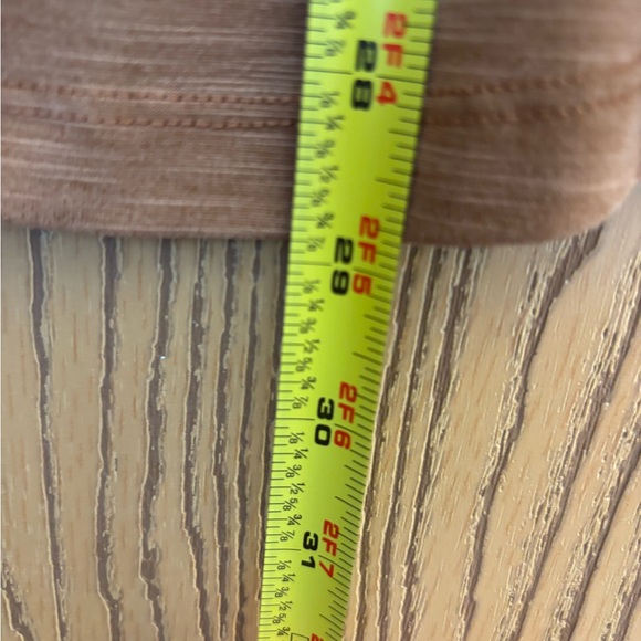 MOD REF Women's Tan V-Neck Top sz L - Picture 6 of 6